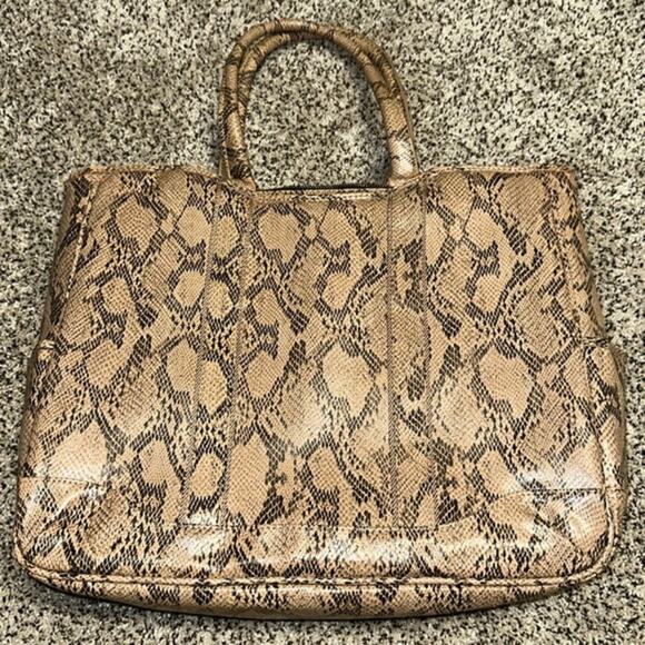Gorgeous Faux Snake Skin Computer Briefcase - Picture 1 of 8